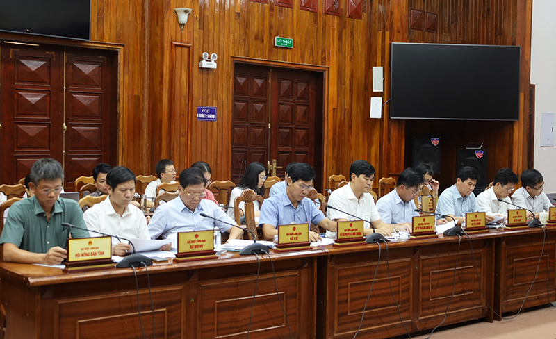 Các đại biểu tham dự hội nghị.