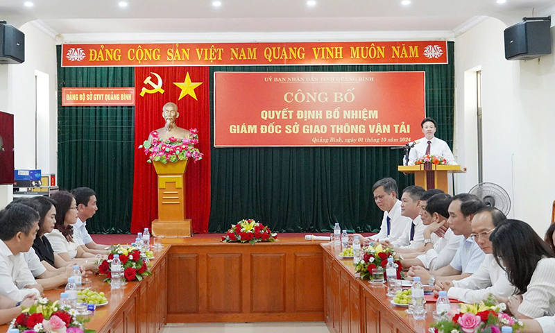 Giám đốc Sở GTVT Hoàng Đăng Cương phát biểu tại hội nghị.