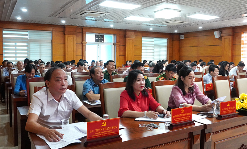 Đại biểu dự hội nghị.