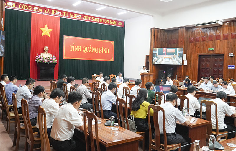 Toàn cảnh phiên họp