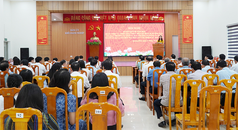 Quang cảnh hội nghị.