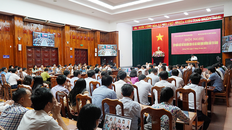 Toàn cảnh hội nghị tập huấn tại điểm cầu UBND tỉnh.