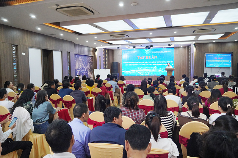 Lớp tập huấn thu hút hơn 150 học viên tham gia.
