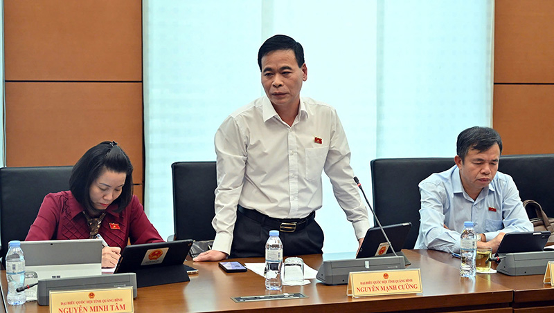  Đại biểu Nguyễn Mạnh Cường thảo luận về Dự án Luật sửa đổi, bổ sung một số điều của 7 luật liên quan đến tài chính ngân sách