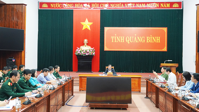 Quang cảnh cuộc họp.