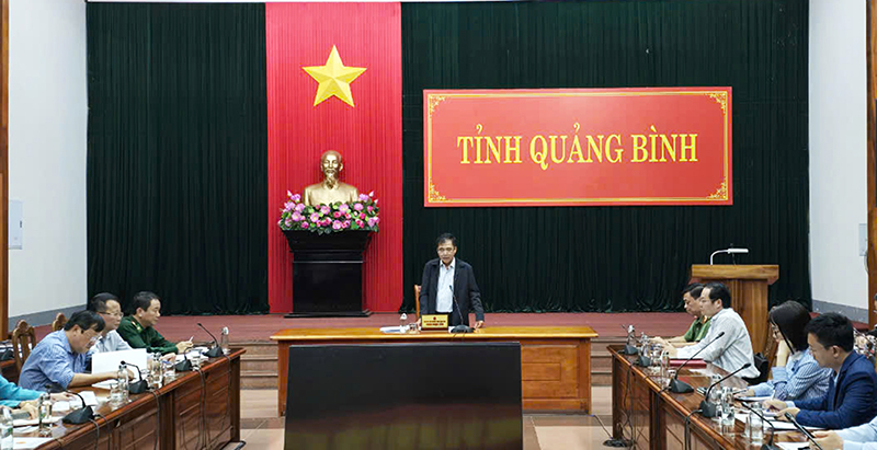Đồng chí Phó Chủ tịch Thường trực UBND tỉnh Đoàn Ngọc Lâm phát biểu kết luận cuộc họp.