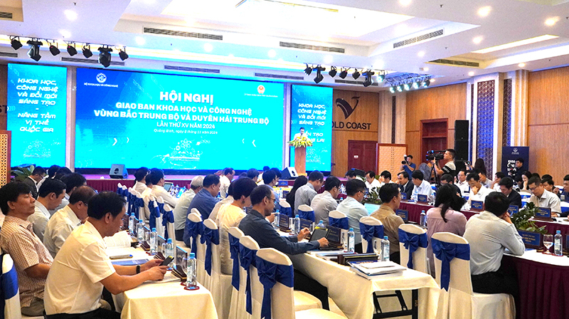Quang cảnh hội nghị.