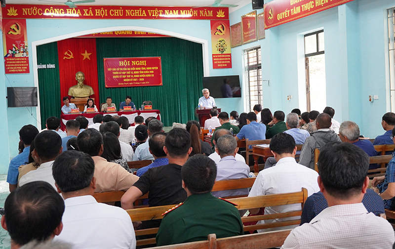 Quang cảnh hội nghị.
