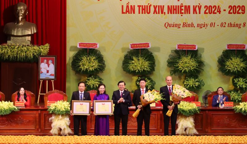 Ủy ban MTTQVN tỉnh được Ủy ban Trung ương MTTQVN tặng bằng khen vì đạt thành tích xuất sắc trong thực hiện công tác nhiệm kỳ 2019-2024.
