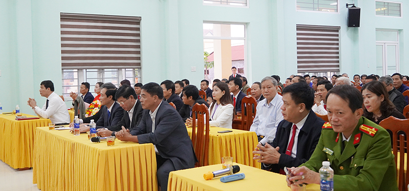Các đại biểu tham dự hội nghị.