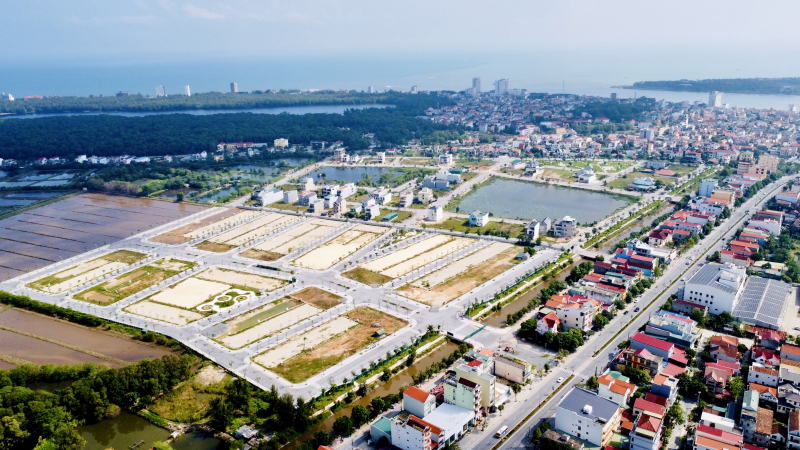 Khu dân cư phía Đông đường Phùng Hưng góp phần hoàn thiện đô thị thành phố, đáp ứng nhu cầu đất ở ngày càng cao của người dân.
