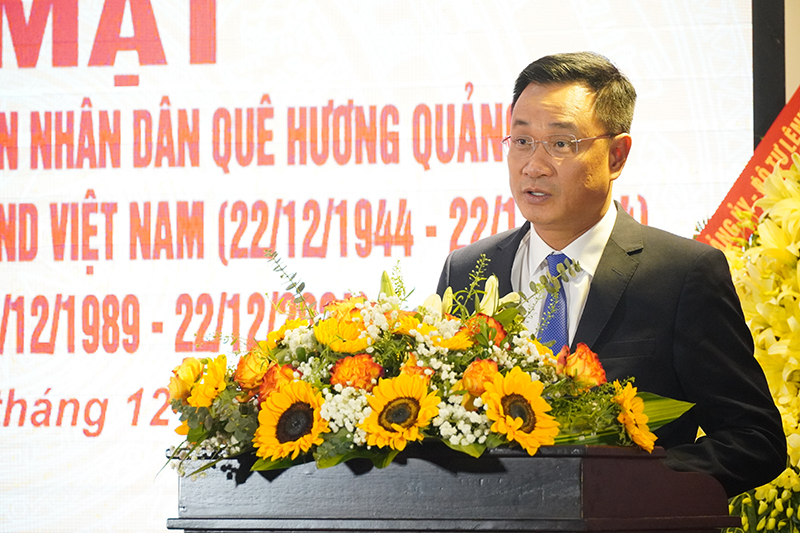 Đồng chí Bí thư Tỉnh ủy Lê Ngọc Quang phát biểu chào mừng tại buổi gặp mặt.