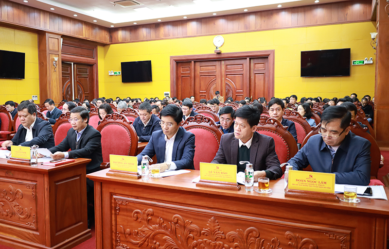 Đại biểu tham dự hội nghị.