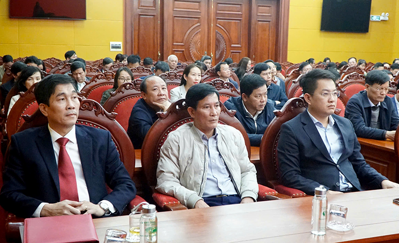 Các đại biểu tham dự hội nghị