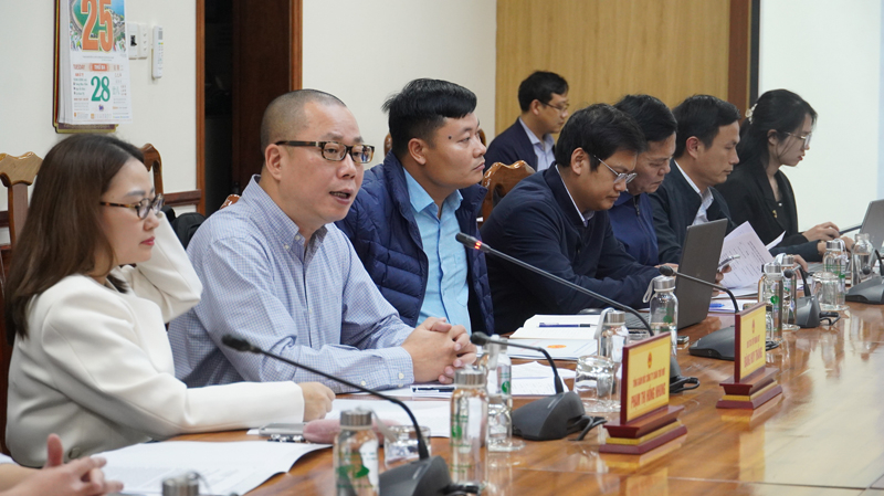 Lãnh đạo Công ty CP Đầu tư và Phát triển Chân Trời Mới trao đổi ý tưởng đầu tư tại Quảng Bình.