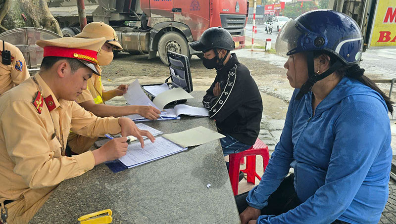 Xử lý nghiêm các trường hợp vi phạm, không có vùng cấm, không có ngoại lệ.