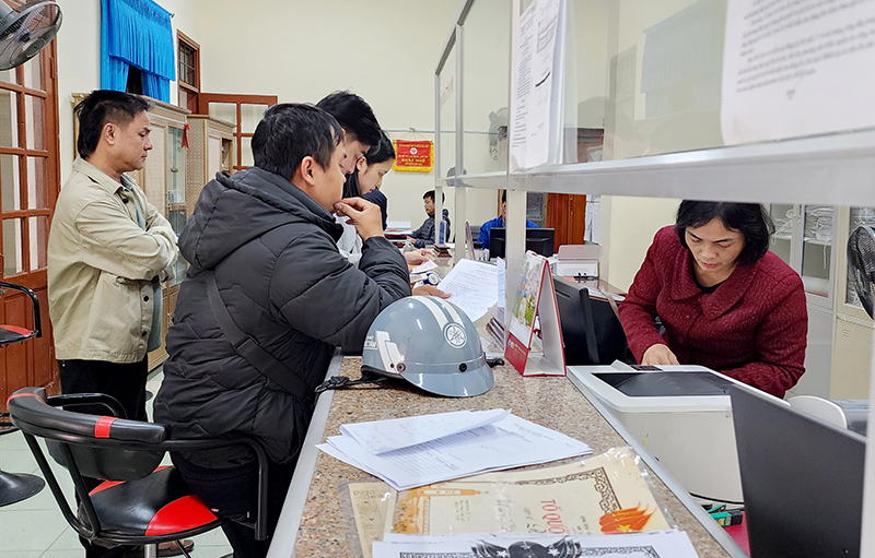 Bảo đảm mọi hoạt động giao dịch của người dân, doanh nghiệp diễn ra bình thường trong quá trình sáp nhập các ĐVHC cấp xã.