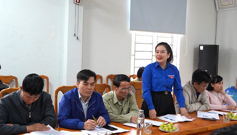 Các đại biểu tham gia ý kiến.