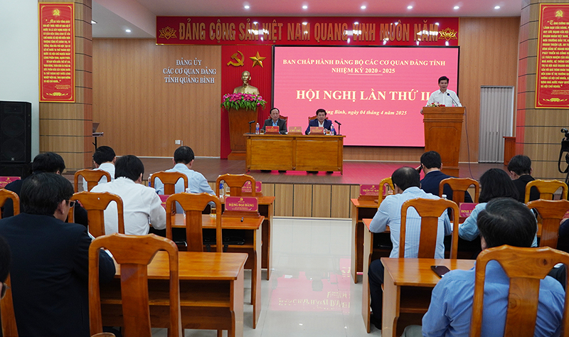 Quang cảnh hội nghị.