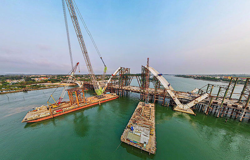 Tăng tốc thi công cầu Nhật Lệ 3.