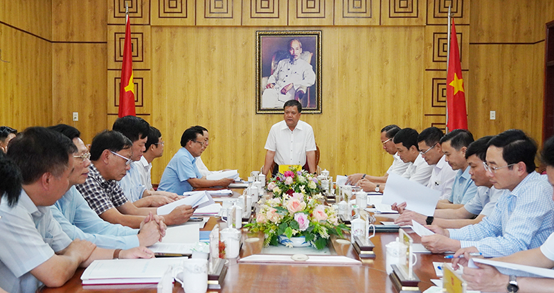 Quang cảnh buổi làm việc.