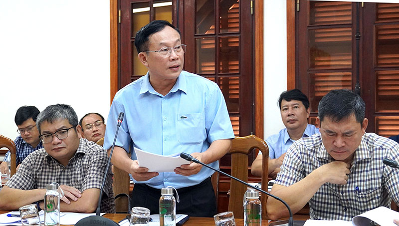 Đại biểu thảo luận