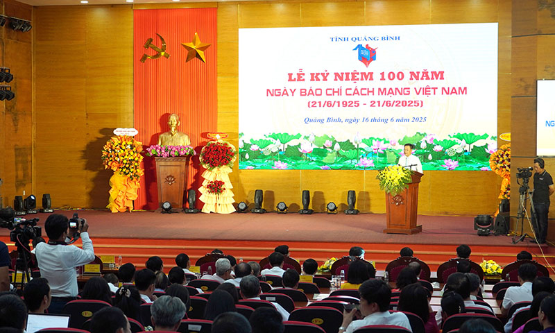 Quang cảnh lễ kỷ niệm.