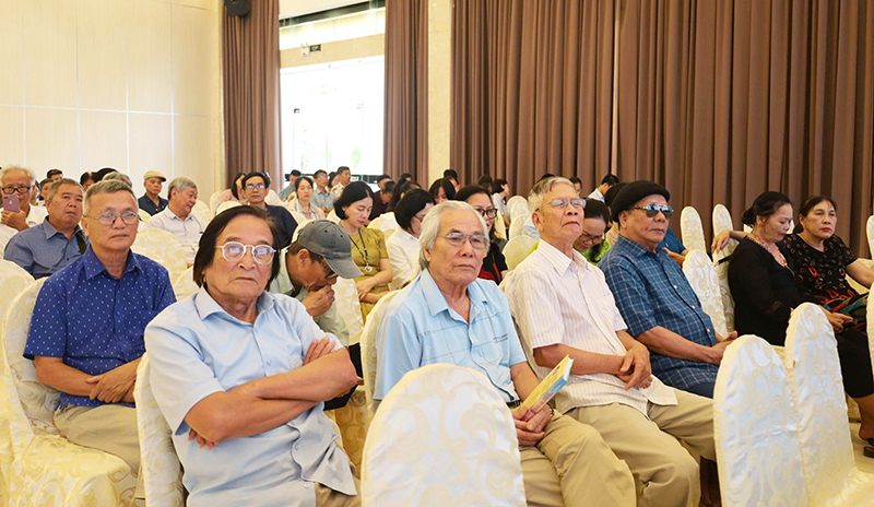 Các hội viên tham gia buổi lễ phát động.