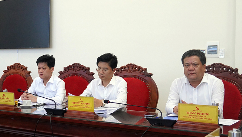 Các đại biểu dự hội nghị