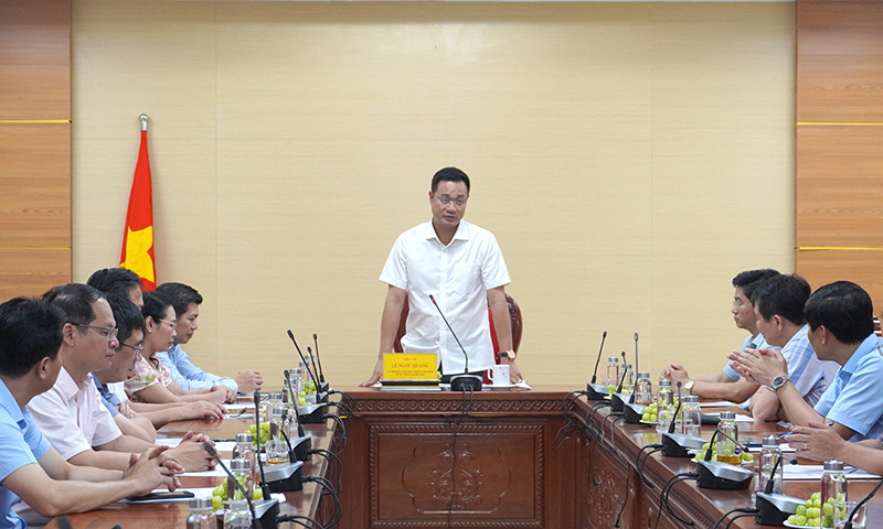 Đồng chí Bí thư Tỉnh ủy Lê Ngọc Quang biểu dương, đánh giá cao sự chủ động, tích cực của TP. Đồng Hới. 