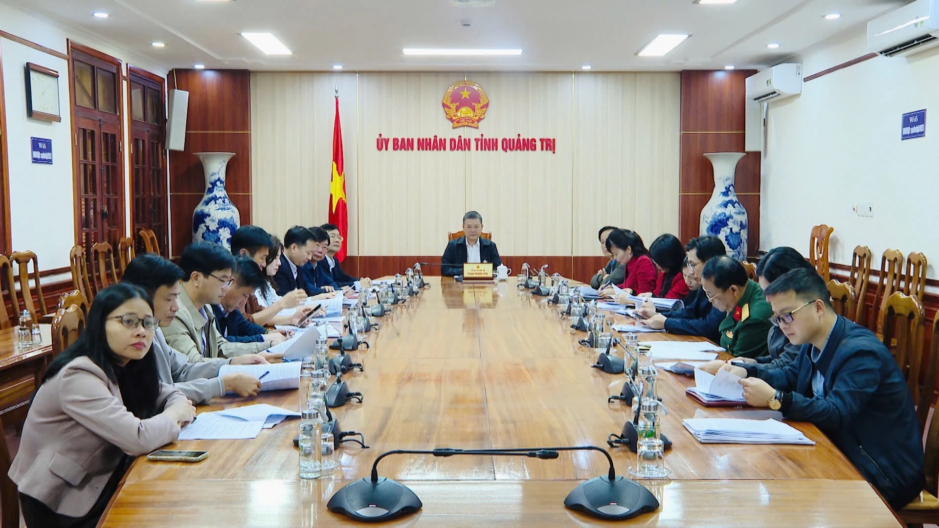 Quang cảnh phiên họp tại điểm cầu Quảng Trị - Ảnh: NL