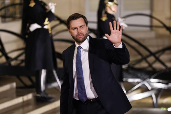 Phó Tổng thống Mỹ xác nhận nhà riêng bị tấn công