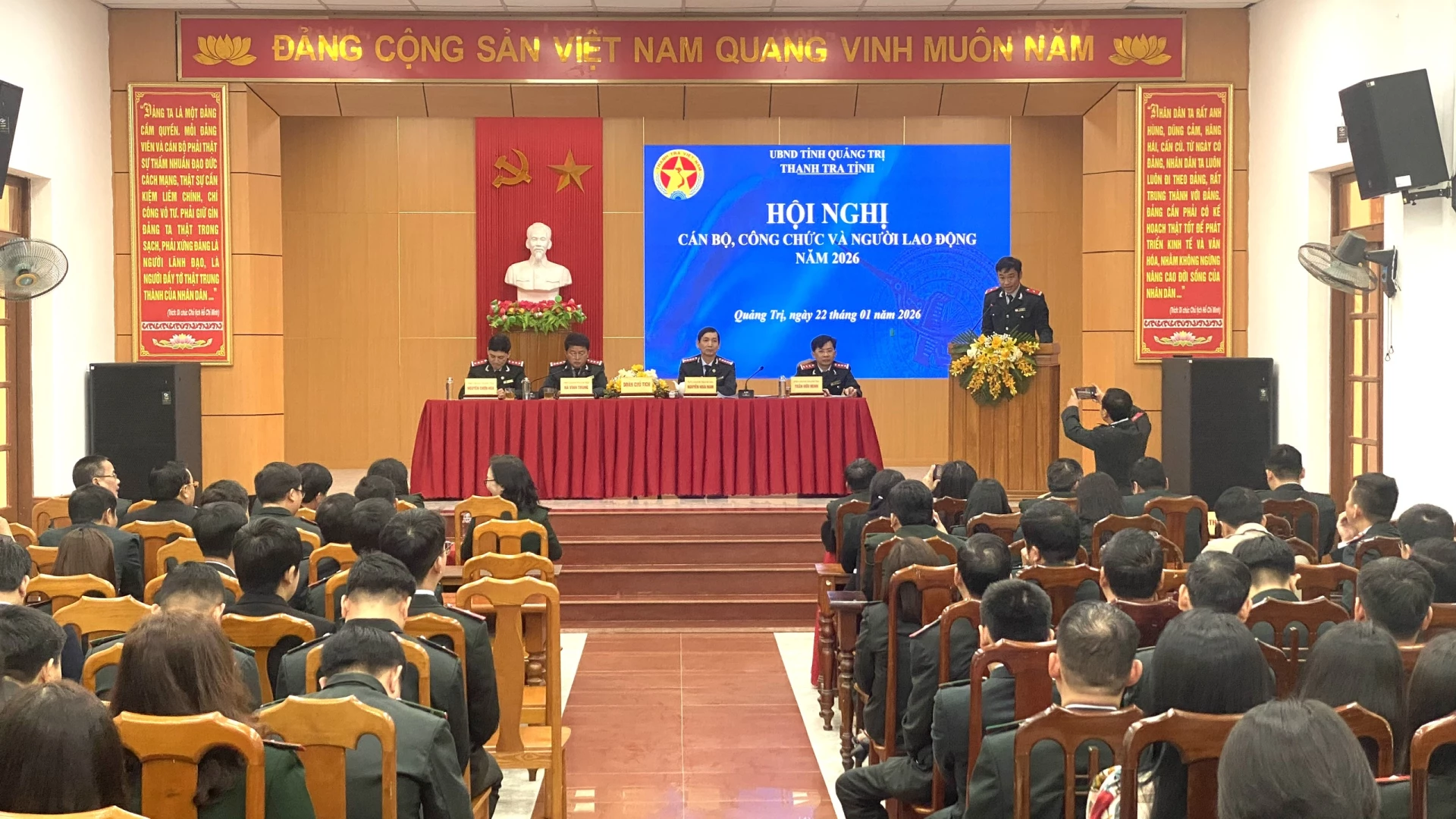 Quang cảnh hội nghị - Ảnh: NL