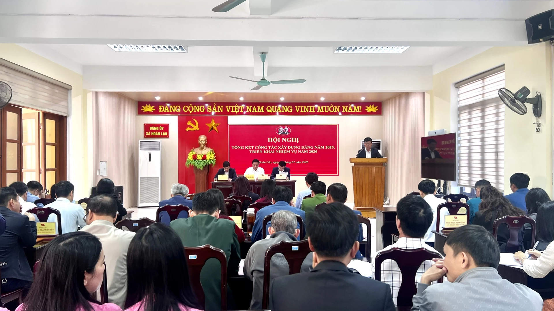 Quang cảnh hội nghị - Ảnh: H.T