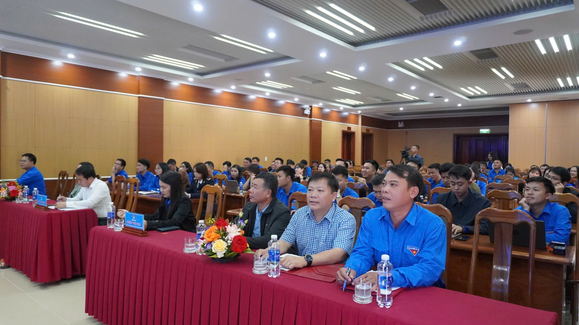 Đại biểu tham dự hội nghị - Ảnh: H.T