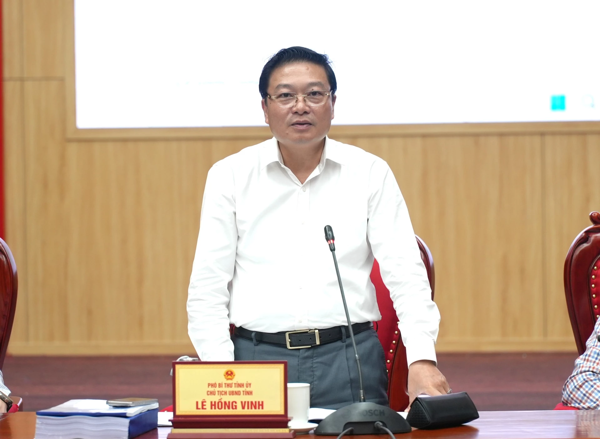 Đồng chí Lê Hồng Vinh, Chủ tịch UBND tỉnh phát biểu kết luận cuộc họp - Ảnh: Trung Đức