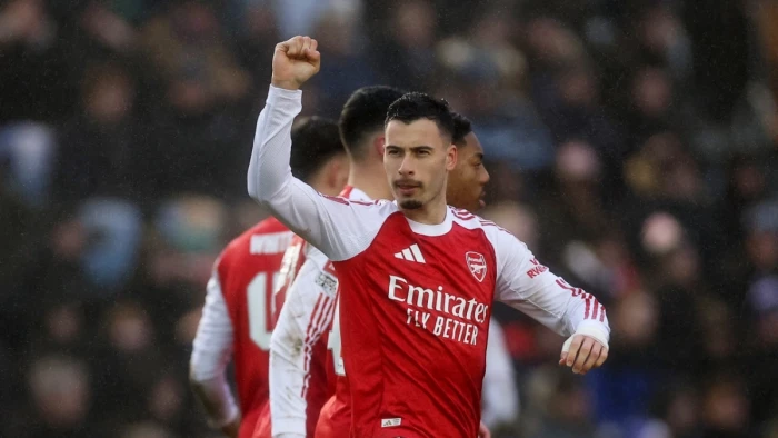 Kết quả bóng đá hôm nay 12/1: Arsenal thắng dễ, MU gây thất vọng