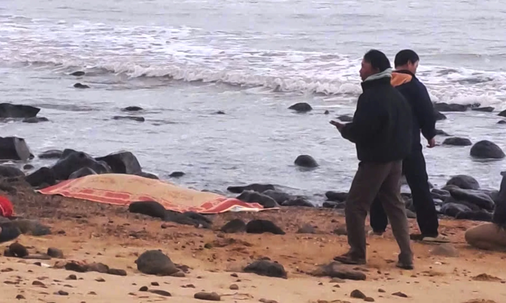 Thi thể ông H. được phát hiện vào sáng 5/1 tại thôn Bắc Bàn, xã Cửa Tùng - Ảnh: T.H