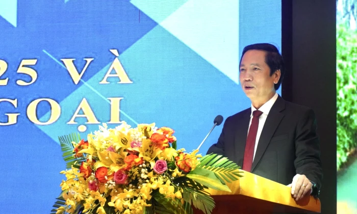 Công tác đối ngoại phải chuyển mạnh sang chiều sâu