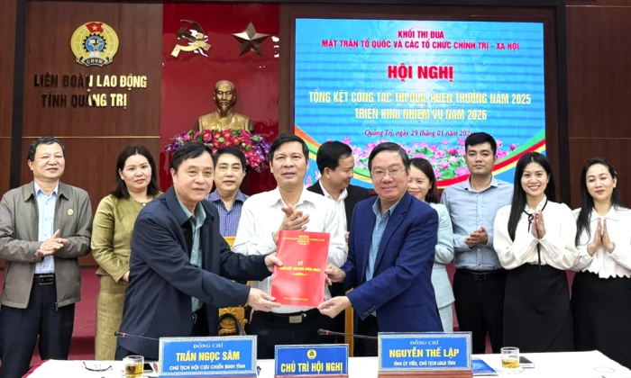 Khối thi đua Mặt trận và các tổ chức chính trị-xã hội: Ký kết giao ước thi đua năm 2026