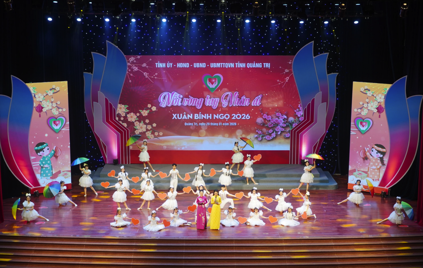 Một tiết mục văn nghệ đặc sắc tại chương trình - Ảnh: X.P