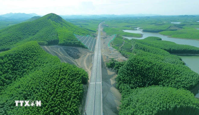 Cao tốc Bắc-Nam. (Ảnh: Quốc Khánh/TTXVN)