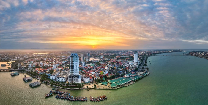 Quảng Trị muôn vẻ: Lung linh Đồng Hới