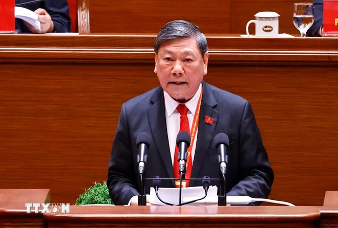 Đồng chí Trần Văn Rón, Ủy viên Trung ương Đảng, Phó Chủ nhiệm Thường trực Ủy ban Kiểm tra Trung ương, tham luận về vấn đề “Đổi mới công tác kiểm tra, giám sát góp phần tăng cường kỷ luật, kỷ cương, nâng cao năng lực lãnh đạo, sức chiến đấu của Đảng, đáp ứng yêu cầu nhiệm vụ trong tình hình mới. (Ảnh: TTXVN)