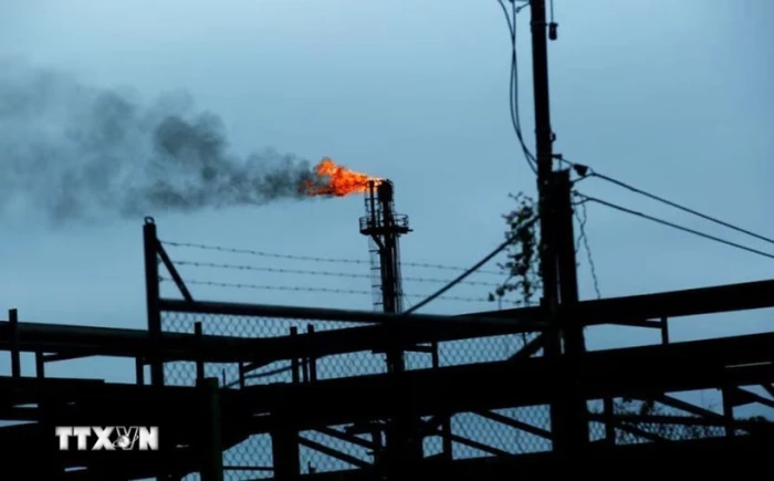 Hoạt động xuất khẩu dầu của Venezuela bị đóng băng