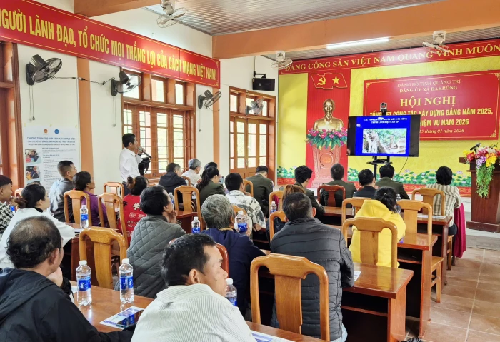 Tuyên truyền bảo vệ an toàn công trình lưới điện truyền tải quốc gia tại biên giới​