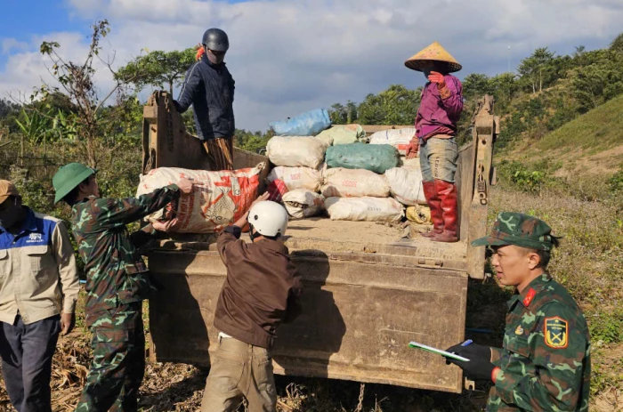 Dấu ấn trí thức trẻ nơi biên cương