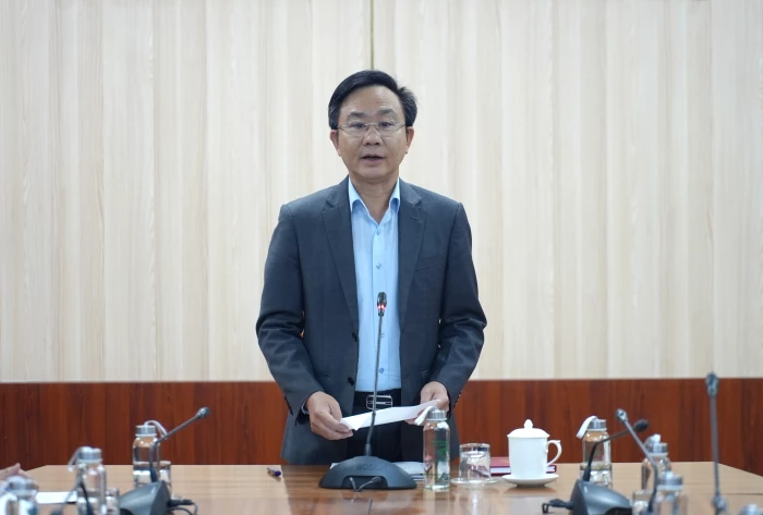 UBND tỉnh làm việc với Công ty CP Việt Trung Quảng Bình