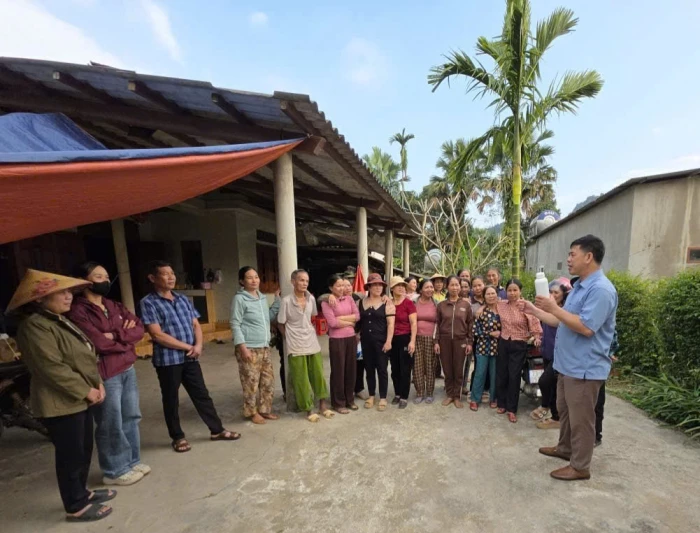 Khơi dậy sức dân trong xây dựng nông thôn mới