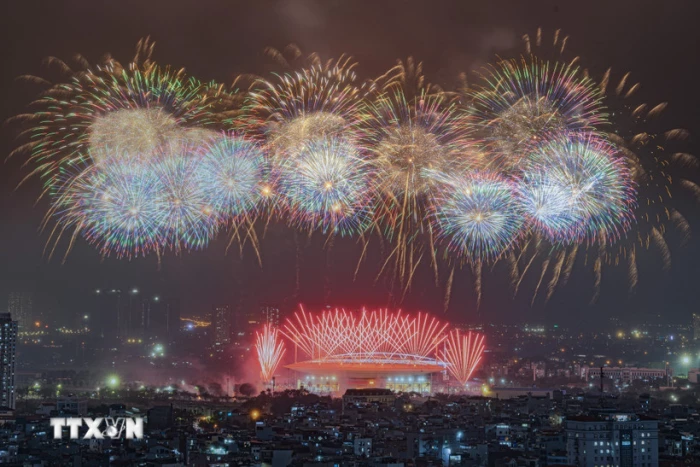 Chương trình nghệ thuật 'Dưới lá cờ vẻ vang của Đảng' được truyền hình trực tiếp trên VTV1